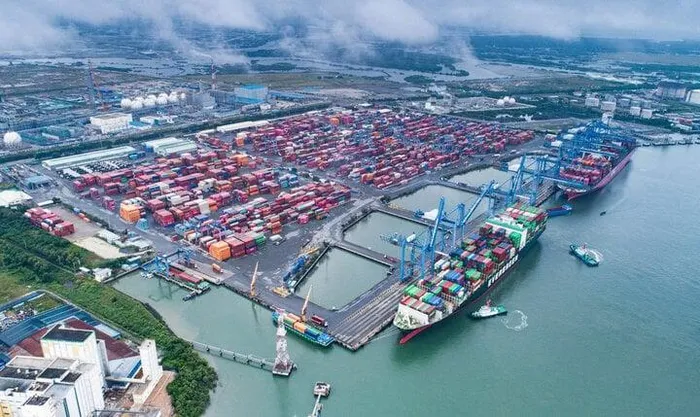 cang thi vai cai mep 1